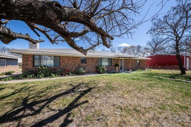 718 N Boundary St, Weatherford, TX 76086 - photo 2