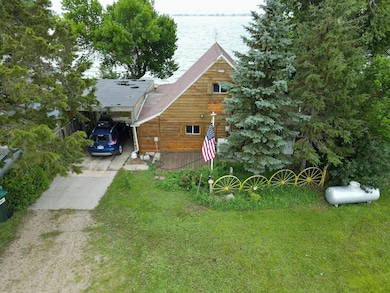 40331 N Shore Rd, Huron, SD 57350 - photo 6