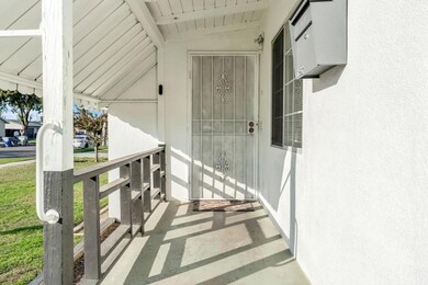 1562 N Fay Ave, Fresno, CA 93728 - photo 6