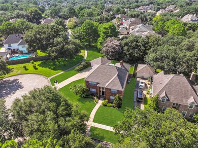 Welcome to 2004 Coral Cove Court! This well-mainta