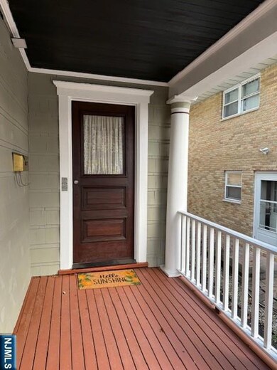 1067 Abbott Blvd unit 2, Fort Lee, NJ 07024 - photo 3