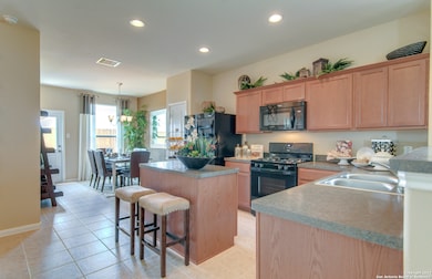 11902 Broken Spoke, San Antonio, TX 78254 - photo 5