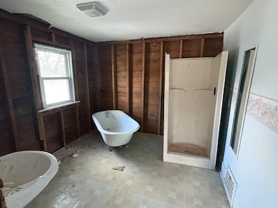 172 N Main St, Clintonville, WI 54929 - photo 4