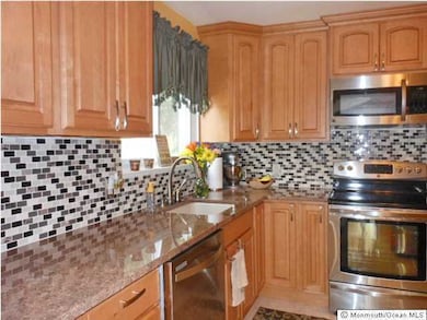 26 Rittner Ln, Old Bridge, NJ 08857 - photo 6