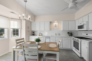 13097 Laurel Glen Ct unit 202, Palos Heights, IL 60463 - photo 7