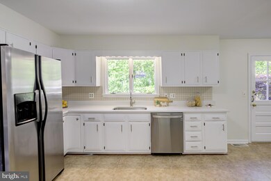 718 S Quincy St, Arlington, VA 22204 - photo 7