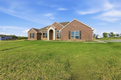 6820 County Road 302, Grandview, TX 76050 - photo 2