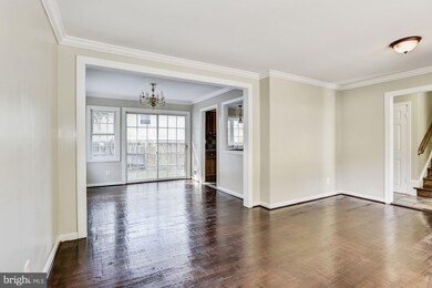 6001 Mustang Dr, Riverdale, MD 20737 - photo 3