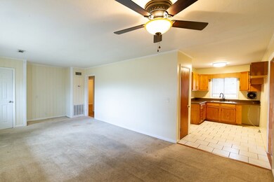 310 Elizabeth Cir, Tifton, GA 31794 - photo 6