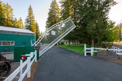 Vertical Lifting Gate