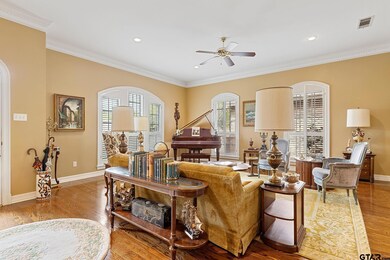 504 504 Hyde Park Dr, Tyler, TX 75701 - photo 5