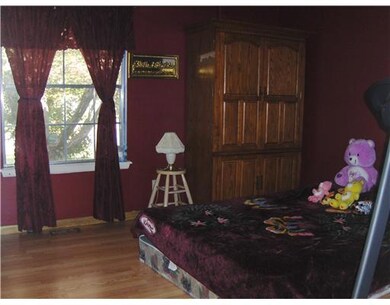 1504 W Oak St, Rogers, AR 72758 - photo 7