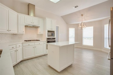 1113 Carousel Dr, Bedford, TX 76021 - photo 6