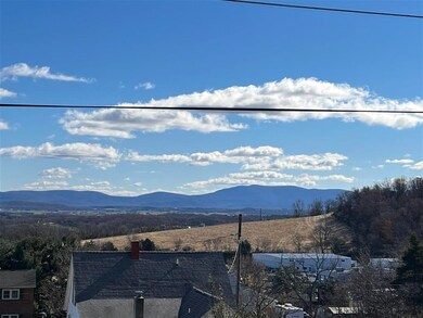 27 Orchard Rd, Staunton, VA 24401 - photo 2