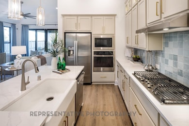 13048 Wandering Ridge Ln, Conroe, TX 77302 - photo 5