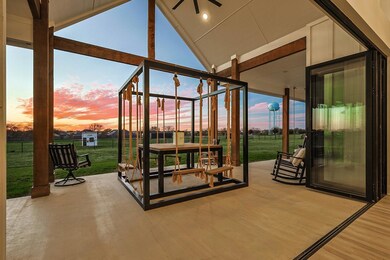Sliding doors for beautiful evenings of indoor/outdoor entertainment