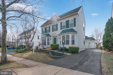 43237 Edgartown St, Chantilly, VA 20152 - photo 2