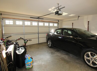 Freeport Way garage