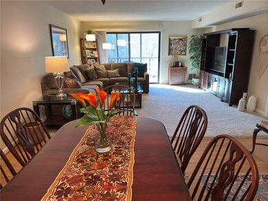 650 E Greenwich Ave unit 5-302, West Warwick, RI 02893 - photo 2