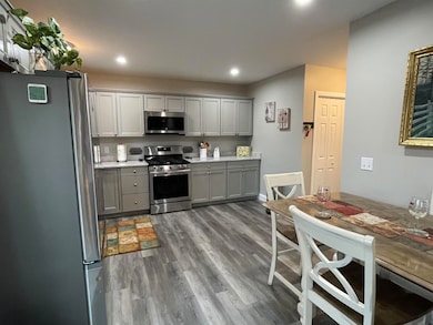 32 Barrington Cir, Center Ossipee, NH 03814 - photo 7