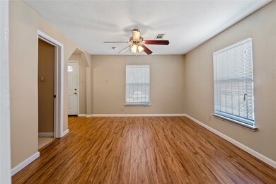 3510 Seabrook St, Houston, TX 77021 - photo 7