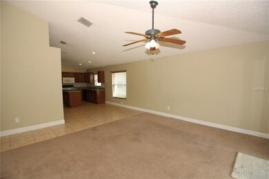 947 Brayton Ln, Davenport, FL 33897 - photo 2