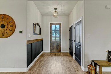 829 Holbrook Rd, Springtown, TX 76082 - photo 3