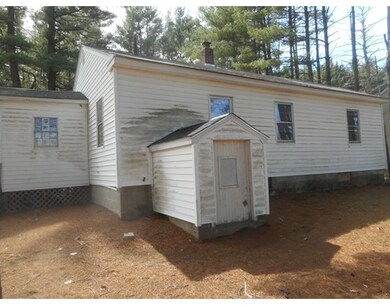 461 E River St, Orange, MA 01364 - photo 3