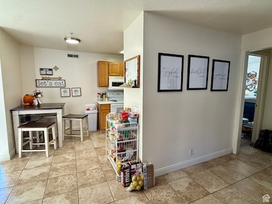 836 N University Ave unit 111, Provo, UT 84604 - photo 6