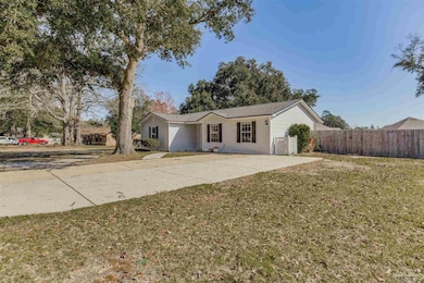 5570 Chipper Ln, Milton, FL 32571 - photo 3