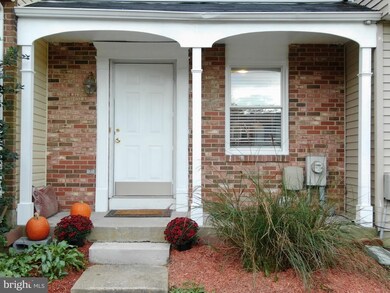 7920 Sutherland Ct, Pasadena, MD 21122 - photo 3