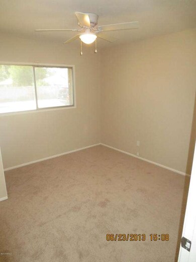 MLS-Bedroom2