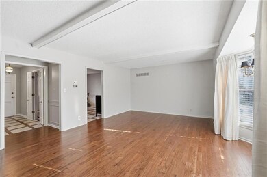 7545 NW 75th St, Kansas City, MO 64152 - photo 6