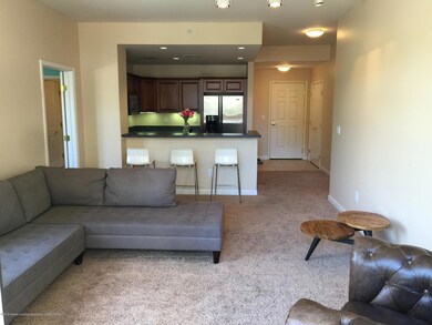06 living room