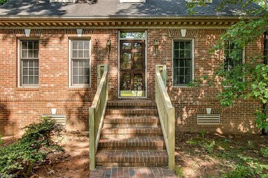 939 Rockcliff Terrace, Asheboro, NC 27205 - photo 2