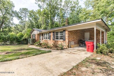 2740 Riverview Rd 6