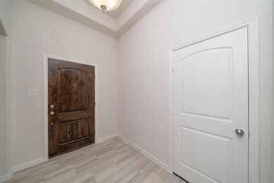 5315 Latigo Ct, Alvin, TX 77511 - photo 3