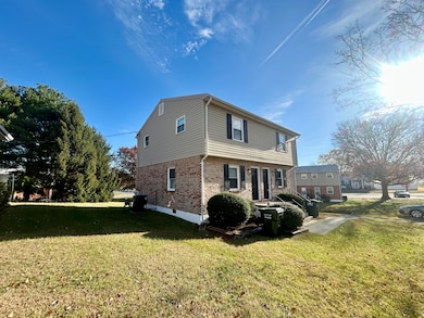 913 Page St unit A and B, Salem, VA 24153 - photo 7