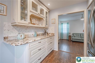 2771 Rolling Green Place unit C419, MacUngie, PA 18062 - photo 6