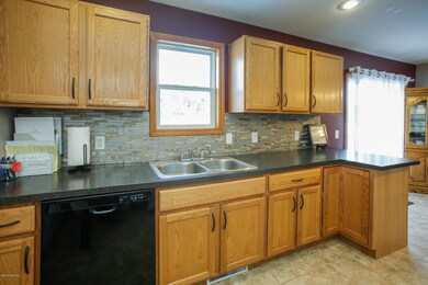 1014 Allen Ct, Plainwell, MI 49080 - photo 3