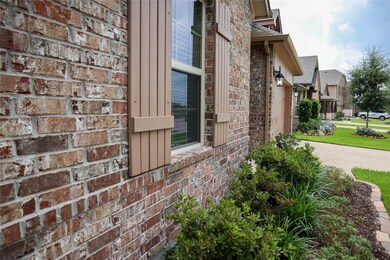 2721 Westland Ln, Pearland, TX 77581 - photo 7