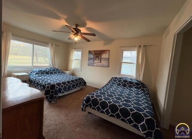 21574 S Sail A Way Dr, Overbrook, KS 66524 - photo 3