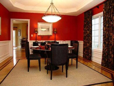 575 W Armitage Ave, Elmhurst, IL 60126 - photo 4