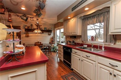 82 Albert St, Homer City, PA 15748 - photo 7