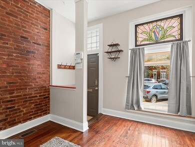 832 S Conkling St, Baltimore, MD 21224 - photo 3