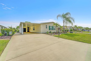 7945 Horned Lark Cir, Port Saint Lucie, FL 34952 - photo 3