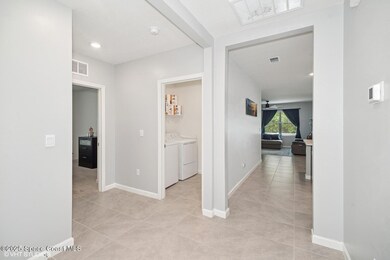 30_5221TalbotBlvd_101_Location1_Large