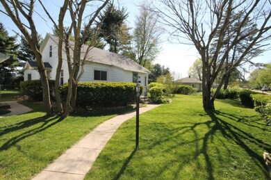 3121 13th St, Columbus, IN 47201 - photo 4