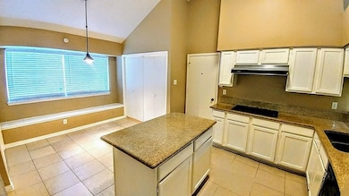 8610 Sparkling Springs Dr, Houston, TX 77095 - photo 7