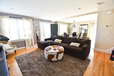 74 Chapel St unit 1, Newton, MA 02458 - photo 5